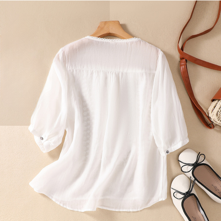 Women's Lace Blouse in Esmeralda Linen