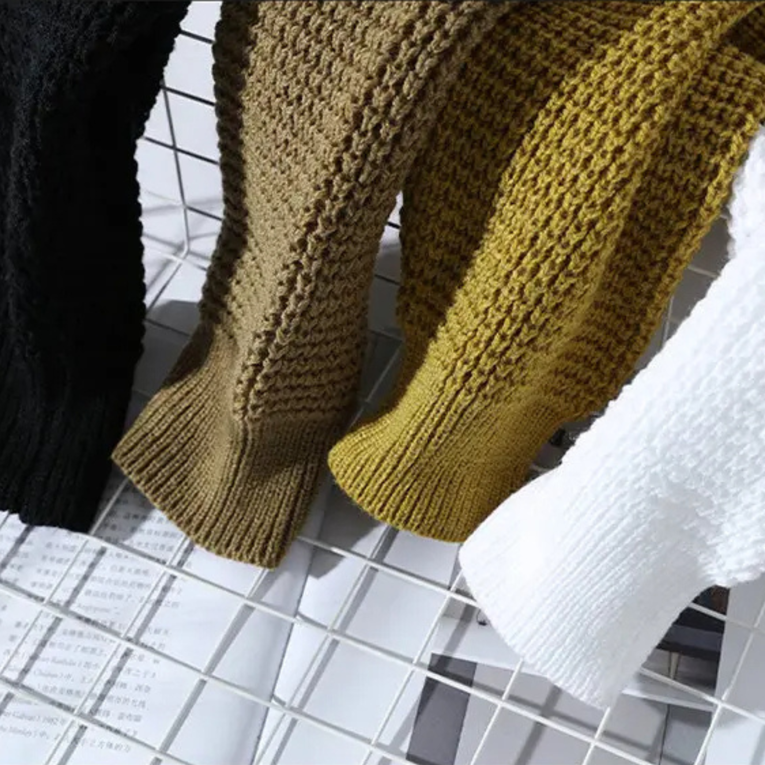 Men's Waffle Crewneck Sweater-Outfit2Go