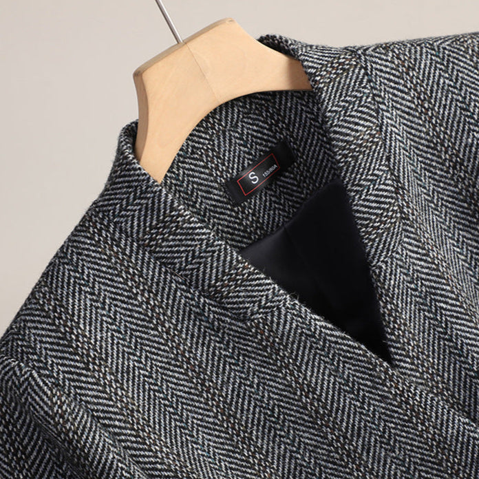 Women's Tweed Blazer - Stylish and Versatile Outerwear