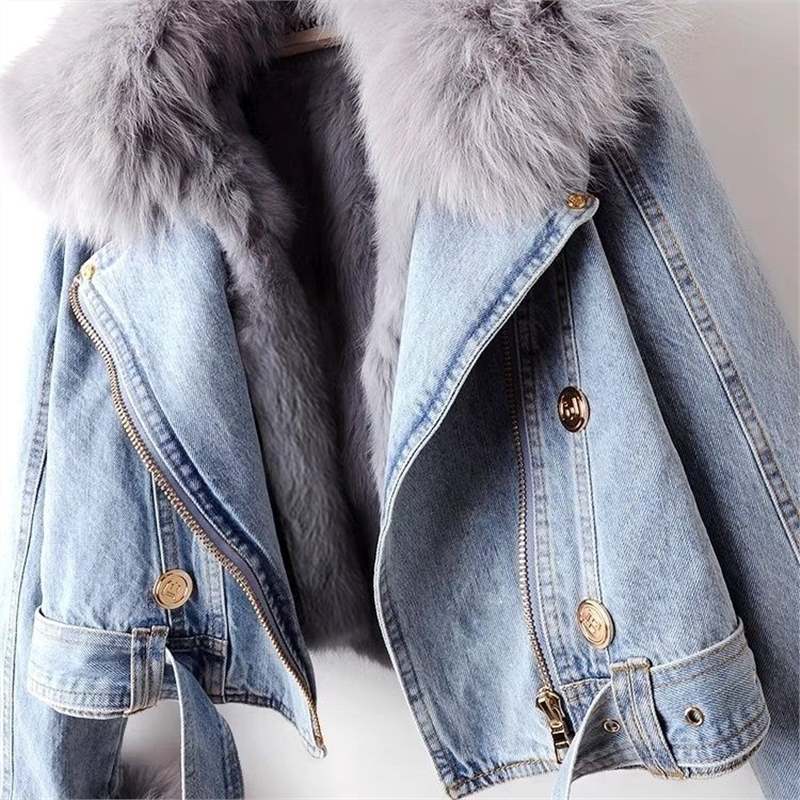 Women's Luxurious Fur Jacket-Outfit2Go