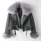 Women's Luxurious Fur Jacket-Outfit2Go
