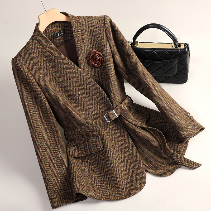 Women's Tweed Blazer - Stylish and Versatile Outerwear