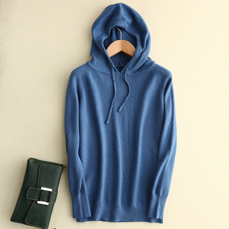 Women's Cashmere Hoodie - Luxurious Comfort and Style