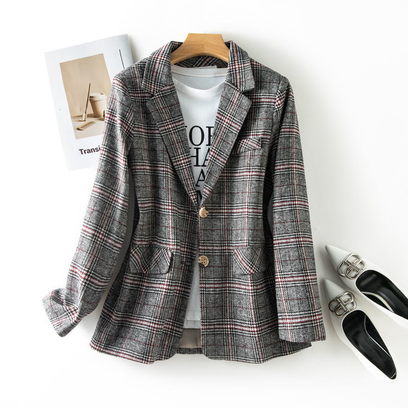 Women's Check Blazer - Stylish and Versatile Outerwear