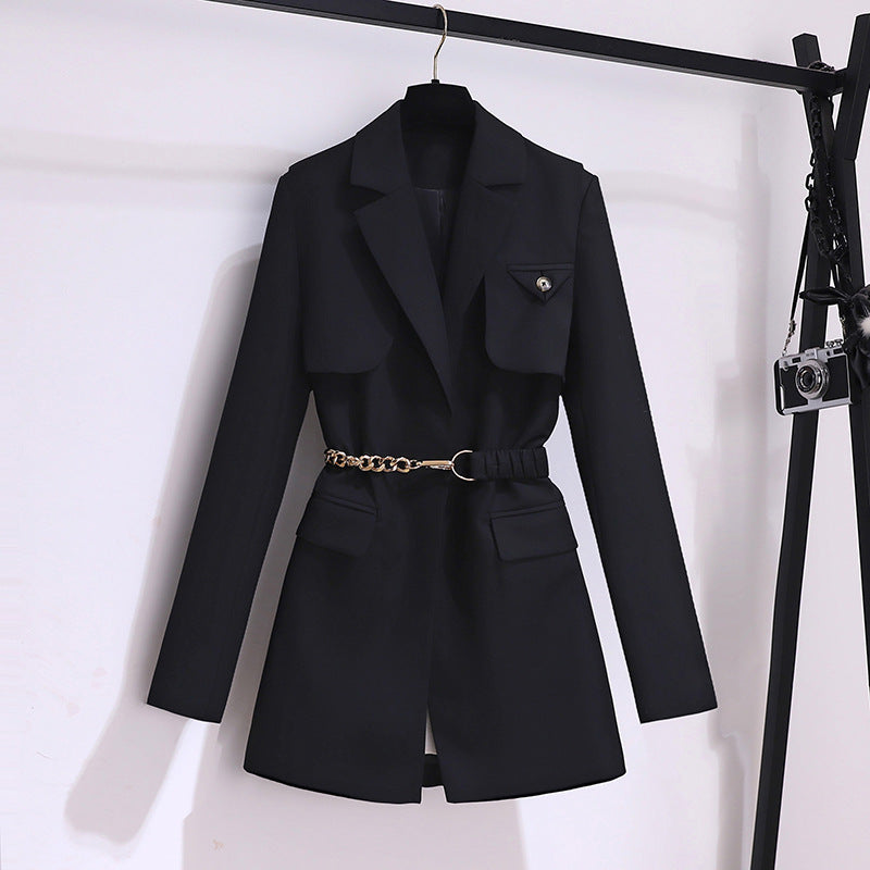 Women's Tailored Blazer - Chic and Stylish Outerwear