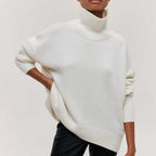 Women's Cozy Sweater - Comfortable and Stylish-Outfit2Go