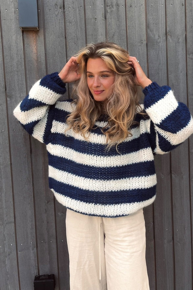 Women's Trendy Oversized Striped Sweater-Outfit2Go