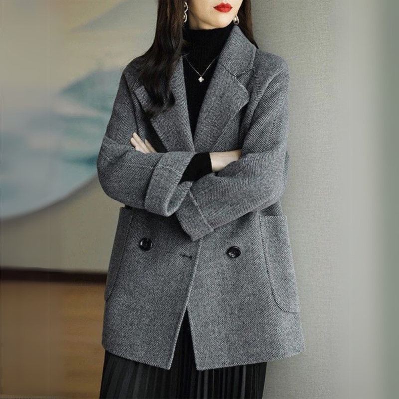 Women's Veloura Overcoat - Stylish and Cozy Outerwear-Outfit2Go