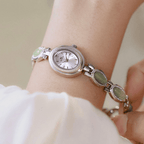 Elegant Emerald Green Watch-Outfit2Go