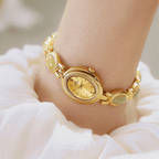 Elegant Emerald Green Watch-Outfit2Go